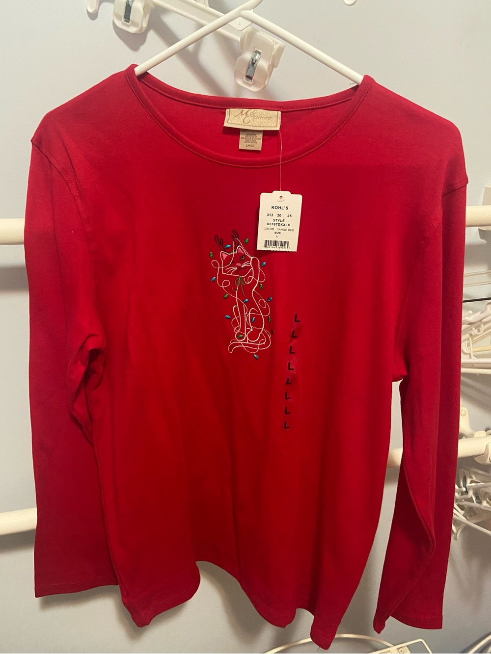 Kohl's Women’s M&C Sportswear Long-Sleeve Holiday Kitty Tee